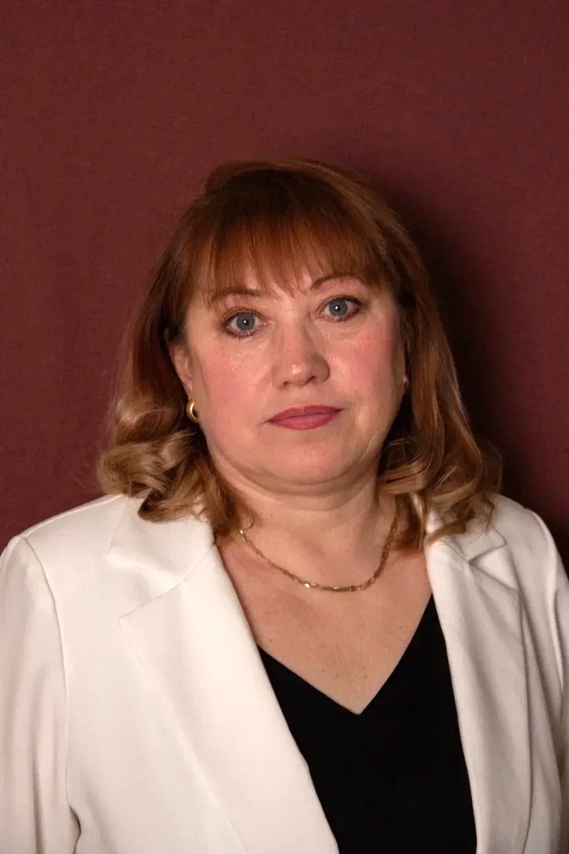 Дёшина Марина Вениаминовна.